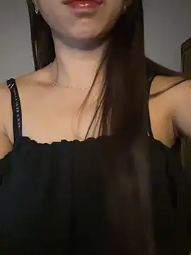 Snapshot of Mayly_lucky2 chatting on 4, 6, 2026 Mayly lucky2 online show from 4, 6, 2026