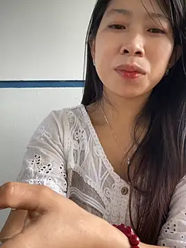 Snapshot of Mayly_lucky2 chatting on 1, 7, 2026 Mayly lucky2 online show from 1, 7, 2026