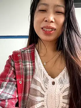 Snapshot of Mayly_lucky2 chatting on 2, 7, 2026 Mayly lucky2 online show from 2, 7, 2026