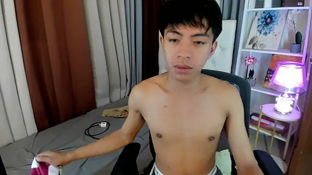 davincihugecock online show from 9, 4, 2026