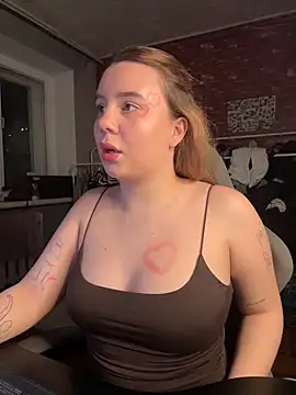 AnnaSeint online show from 14, 2, 2026