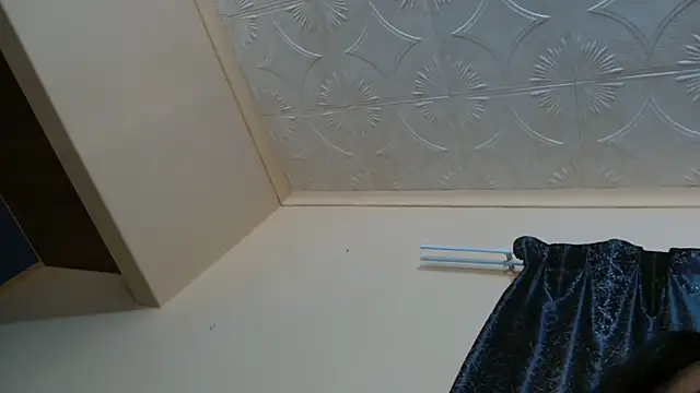 Amanda April online show from 7, 2, 2026