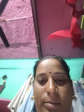 Snapshot of Reena_lodha chatting on 19, 7, 2026 Reena lodha online show from 19, 7, 2026