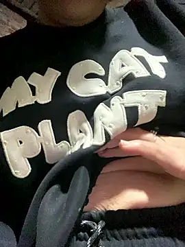 EmiZii online show from 8, 1, 2026