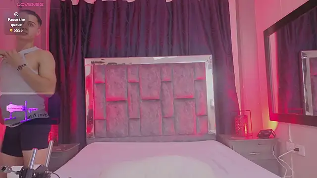 LeoMonnroe online show from 28, 3, 2026