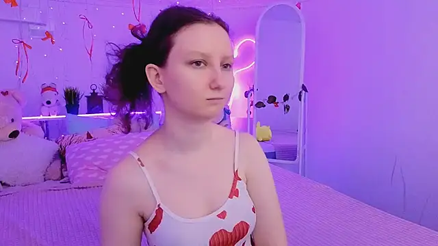 Snapshot of SunshineBlaze chatting on 2, 2, 2026 SunshineBlaze online show from 2, 2, 2026