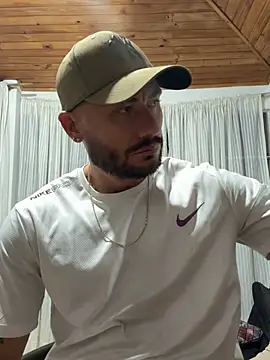 Snapshot of FrancoRossi_ chatting on 1, 2, 2026 FrancoRossi online show from 1, 2, 2026