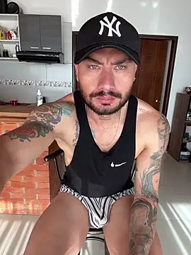 Snapshot of FrancoRossi_ chatting on 5, 2, 2026 FrancoRossi online show from 5, 2, 2026