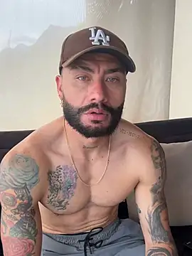 Snapshot of FrancoRossi_ chatting on 9, 3, 2026 FrancoRossi online show from 9, 3, 2026