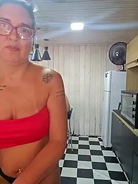 Snapshot of bellafortune69 chatting on 15, 2, 2026 bellafortune69 online show from 15, 2, 2026