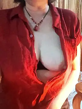 Snapshot of Myna_999 chatting on 15, 1, 2026 Myna 999 online show from 15, 1, 2026