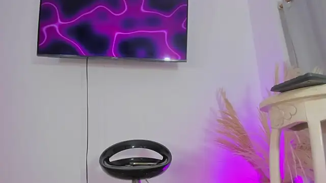 Angelasantini0 online show from 9, 4, 2026