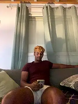 Snapshot of Axel_black10 chatting on 14, 1, 2026 Axel black10 online show from 14, 1, 2026