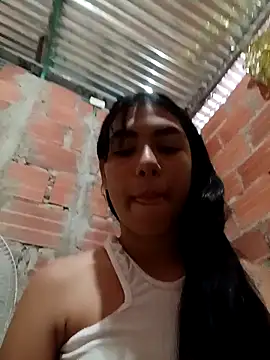 triana-hot18 online show from 3, 2, 2026