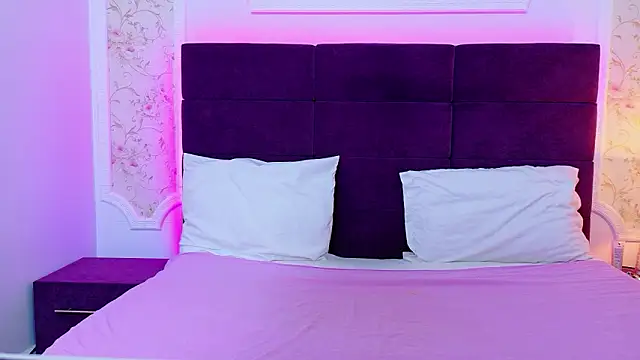 EvelinHill online show from 6, 2, 2026