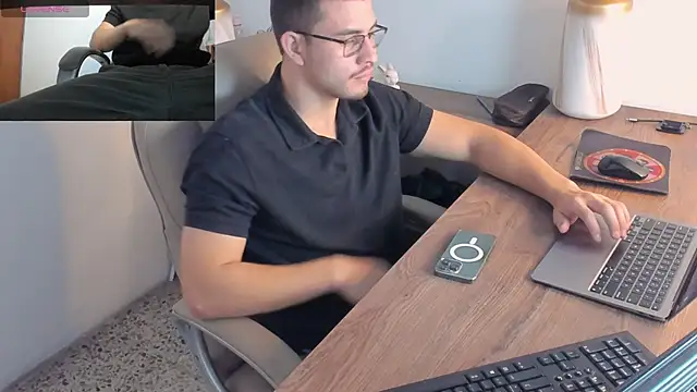 Snapshot of Jay_Grip chatting on 19, 2, 2026 Jay Grip online show from 19, 2, 2026