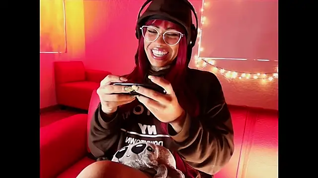 Canela Osada  online show from 19, 1, 2026