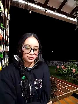 Snapshot of l0lita_emi chatting on 14, 2, 2026 l0lita emi online show from 14, 2, 2026