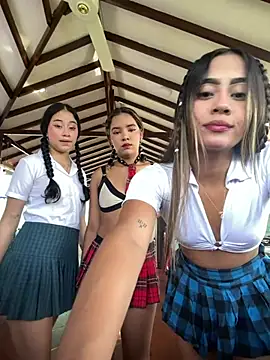 l0lita emi online show from 7, 3, 2026