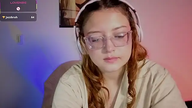 Mia Franklyn online show from 28, 4, 2026