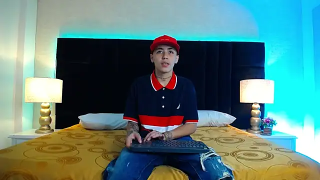 Raven Cox online show from 11, 1, 2026