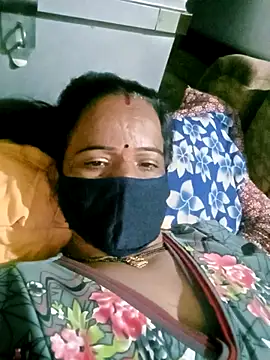 Snapshot of kiiuu_sexe chatting on 12, 2, 2026 kiiuu sexe online show from 12, 2, 2026