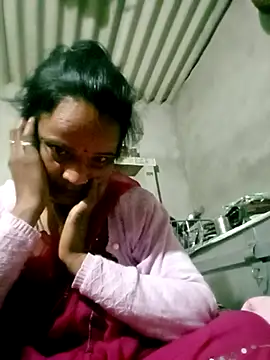 Snapshot of kiiuu_sexe chatting on 17, 2, 2026 kiiuu sexe online show from 17, 2, 2026