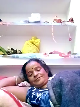 Snapshot of kiiuu_sexe chatting on 20, 2, 2026 kiiuu sexe online show from 20, 2, 2026