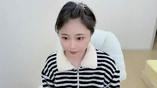 Onefiona online show from 15, 4, 2026