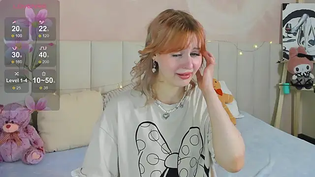 Snapshot of AdeleSilvy chatting on 8, 7, 2026 AdeleSilvy online show from 8, 7, 2026