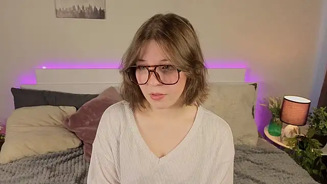 Next2Marie online show from 3, 6, 2026