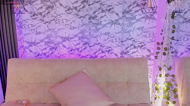 soffi joness23 online show from 25, 2, 2026