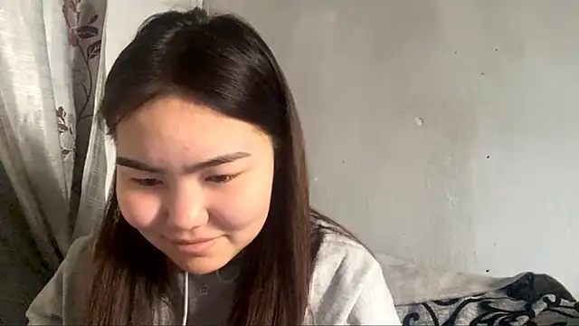 Snapshot of MollyAsian chatting on 14, 1, 2026 MollyAsian online show from 14, 1, 2026