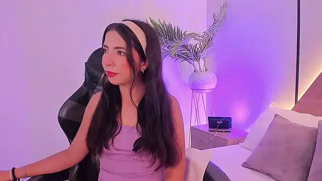 Snapshot of cataleya_castle chatting on 2, 2, 2026 cataleya castle online show from 2, 2, 2026