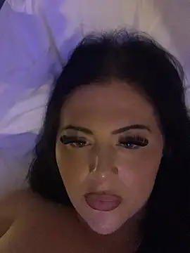 Snapshot of Sexy_LaraRose chatting on 30, 7, 2026 Sexy LaraRose online show from 30, 7, 2026