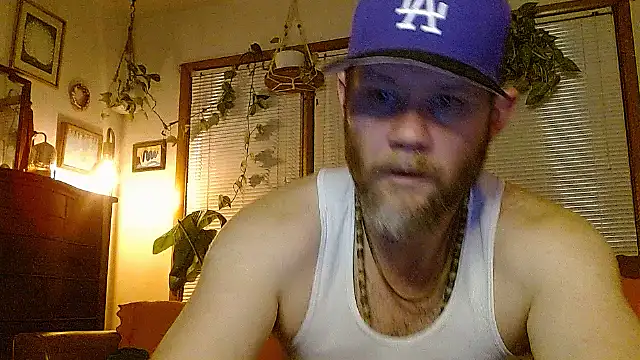 Snapshot of marcus_graves_13 chatting on 11, 3, 2026 marcus graves 13 online show from 11, 3, 2026