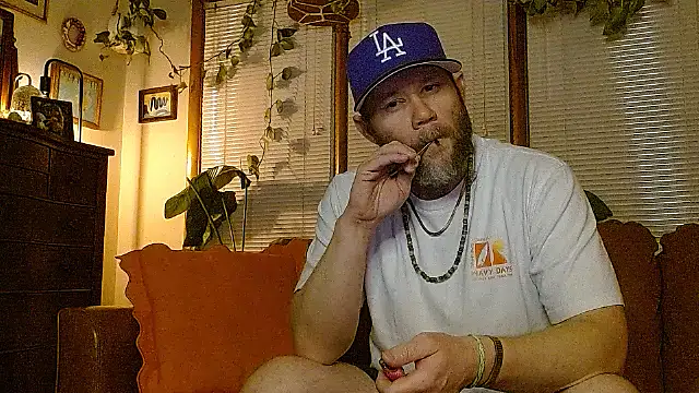 Snapshot of marcus_graves_13 chatting on 18, 3, 2026 marcus graves 13 online show from 18, 3, 2026