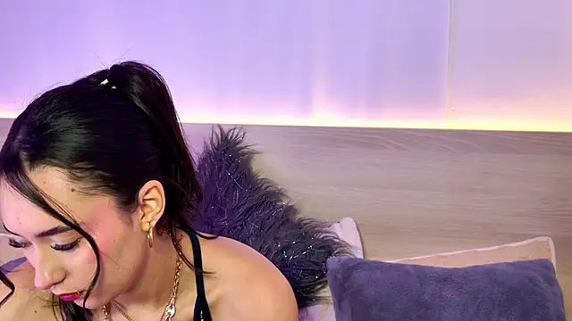 Snapshot of AliceeBloom chatting on 5, 2, 2026 AliceeBloom online show from 5, 2, 2026