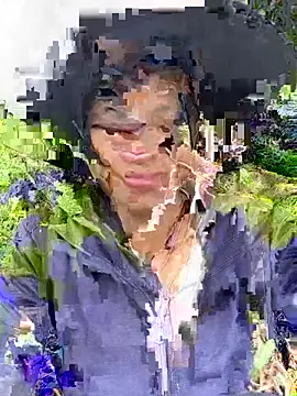 Snapshot of sun-shii chatting on 18, 7, 2026 sun-shii online show from 18, 7, 2026
