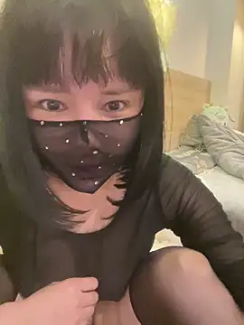 Mia-zhan online show from 2, 2, 2026