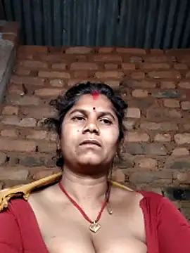 Hot di97 online show from 10, 4, 2026