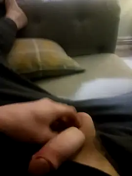 Hertsguy1984 online show from 8, 3, 2026