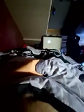 alexchattebite69 online show from 11, 1, 2026