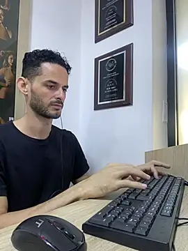 gatoquiles online show from 5, 2, 2026