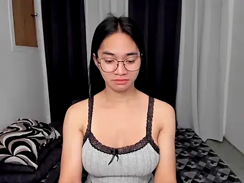 Asian Bigcock Marian online show from 13, 5, 2026