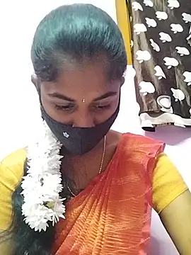 Tamil Hot RoyalQueen online show from 18, 4, 2026