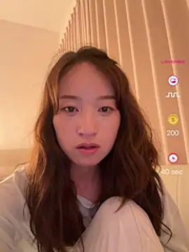 Snapshot of wenwenyaa chatting on 17, 6, 2026 wenwenyaa online show from 17, 6, 2026