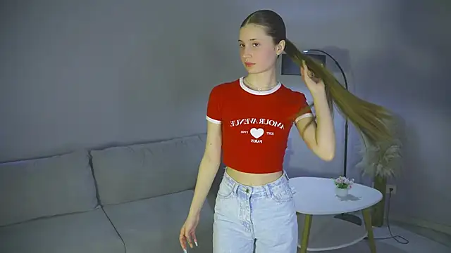 Snapshot of AleenKilogan chatting on 13, 1, 2026 AleenKilogan online show from 13, 1, 2026