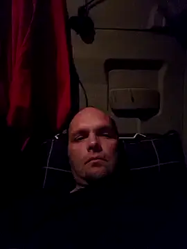 Snapshot of Ivan9999k chatting on 9, 2, 2026 Ivan9999k online show from 9, 2, 2026