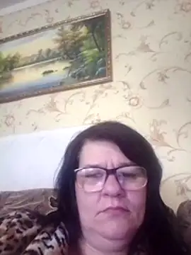 NysiOlsen online show from 11, 4, 2026